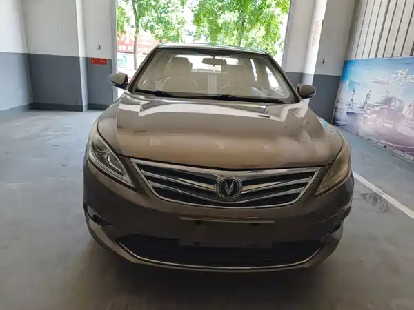 Changan Eado 2015