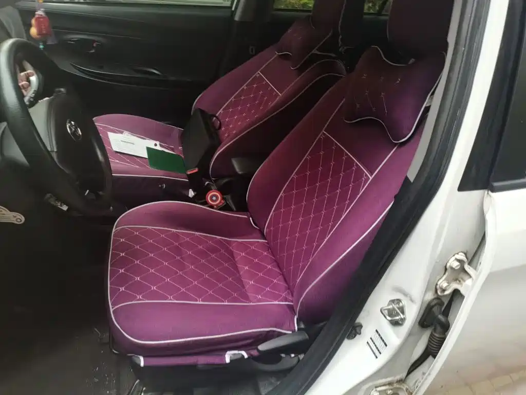 Toyota Yaris L 2017 — фото 12