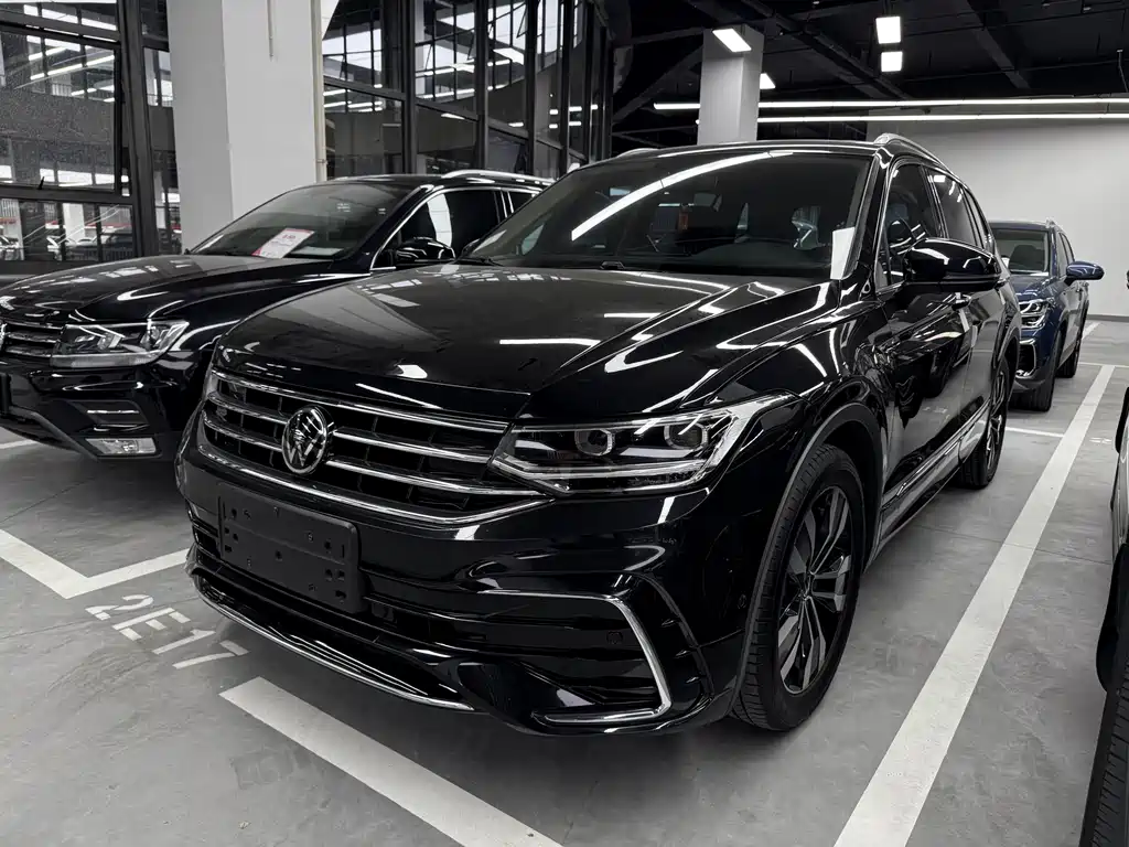 Volkswagen Tiguan L 2021