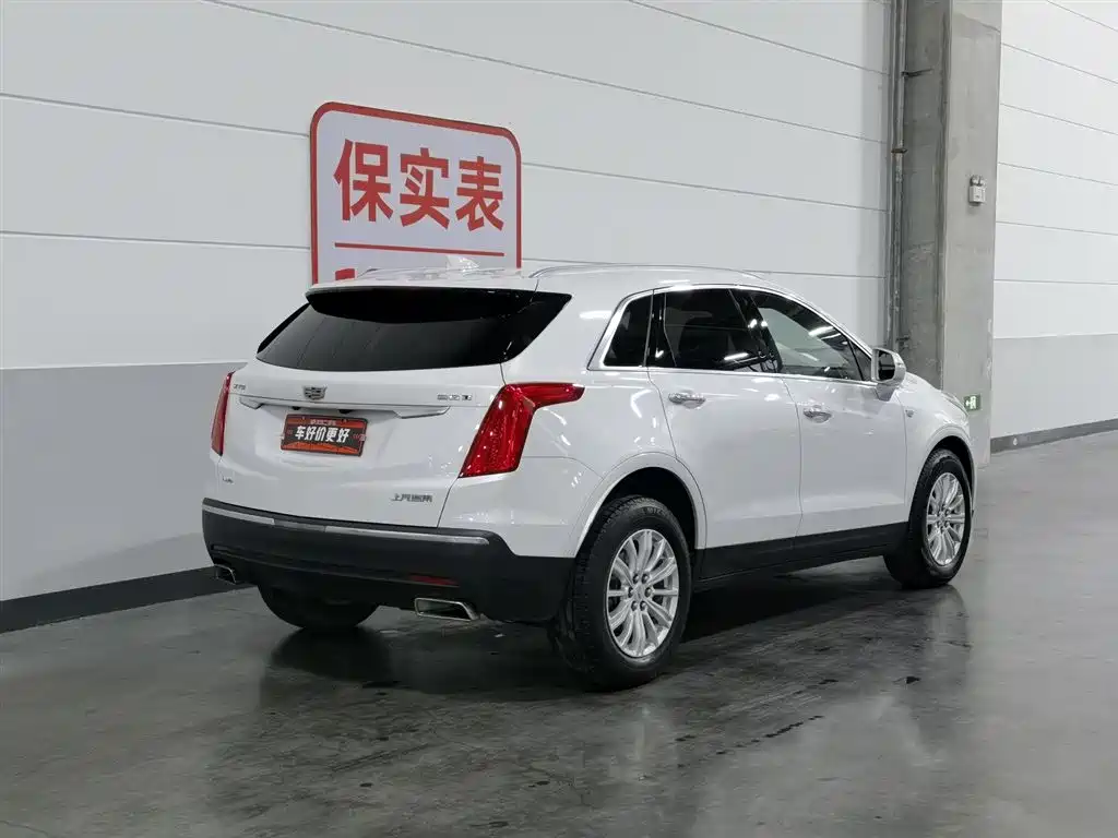 Cadillac XT5 2016 — фото 2