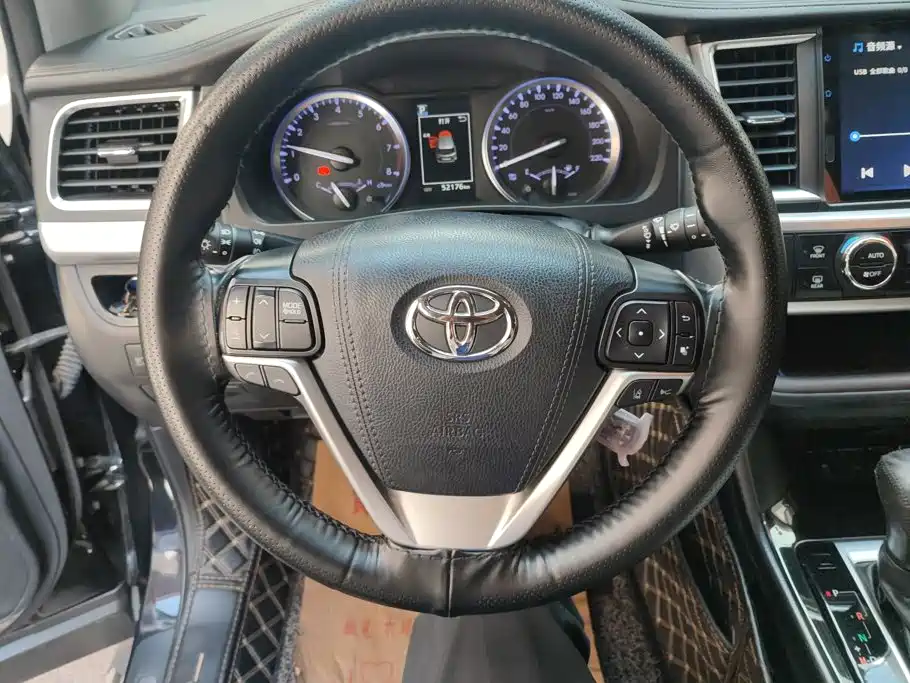Toyota Highlander 2019 — фото 15