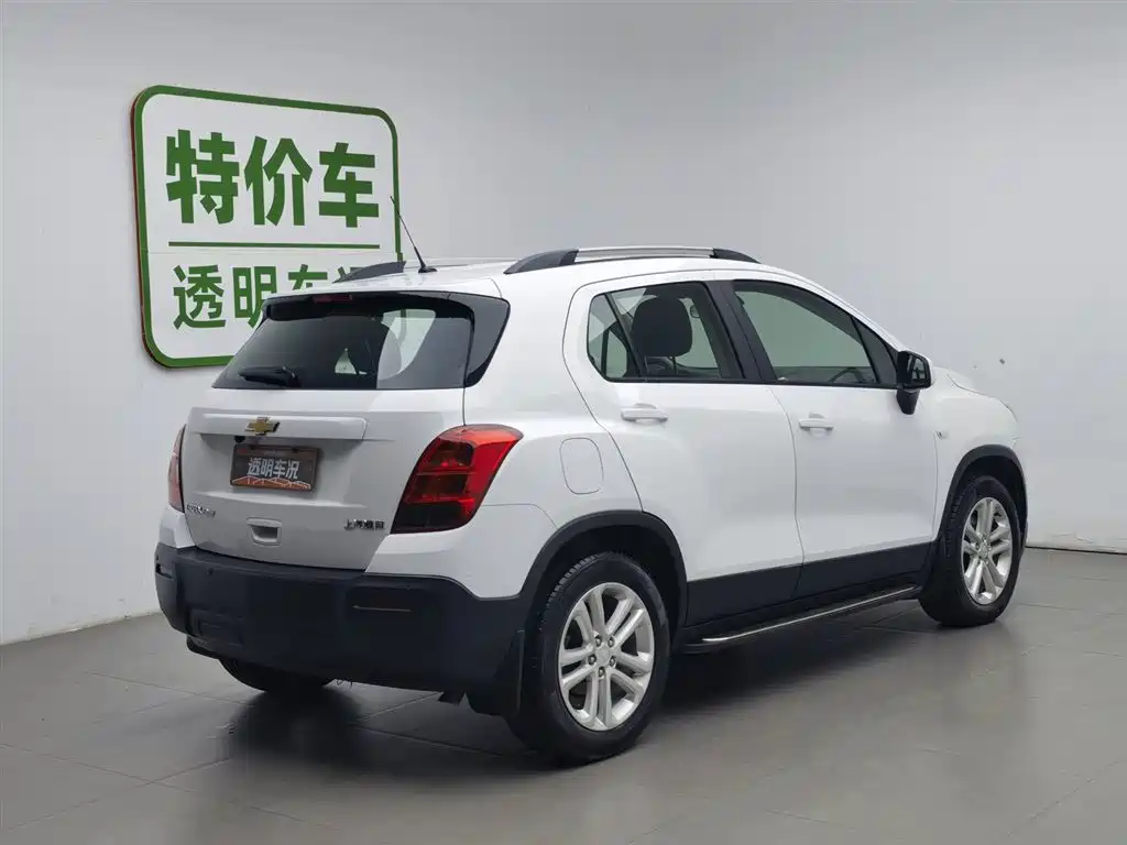 Chevrolet Trax 2016 — фото 2