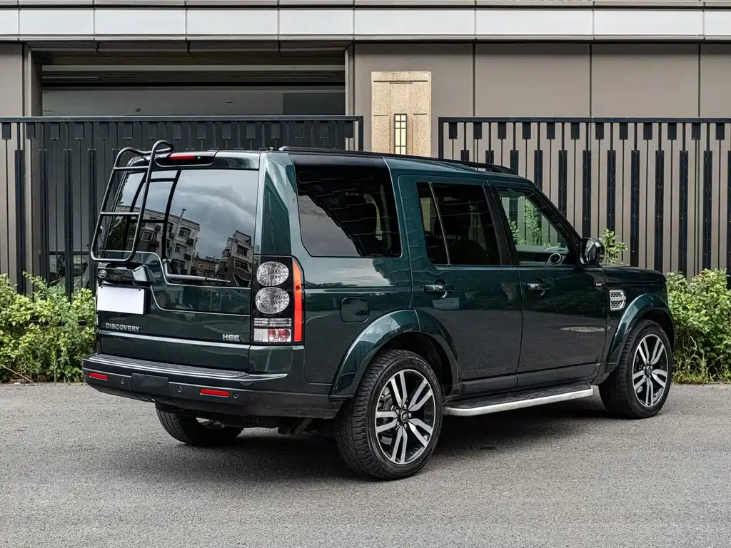 Land Rover Discovery 2014