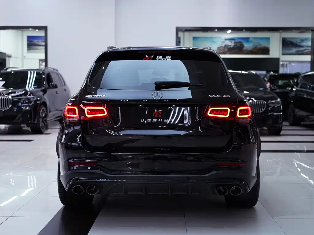 Mercedes-Benz GLC AMG 2023 — фото 17