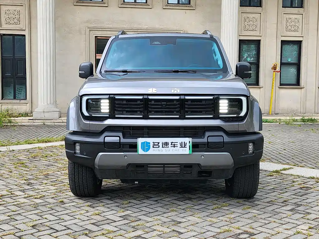 BAIC BJ40 Extended Range 2025 — фото 2
