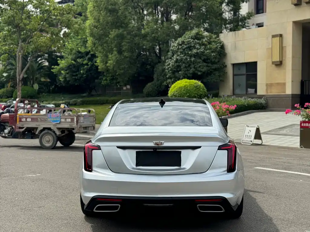 Cadillac CT5 2020 — фото 16