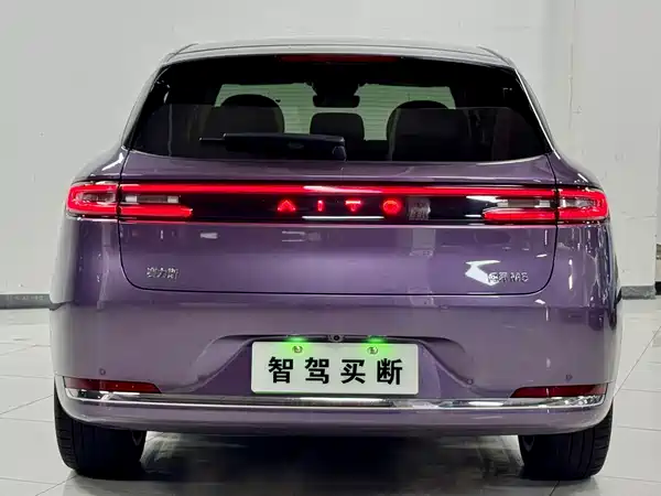 AITO M5 2025