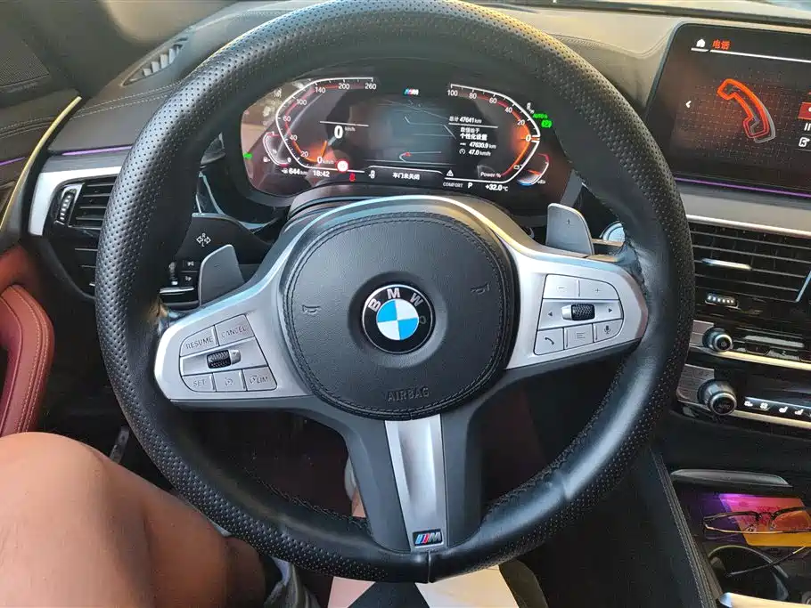 BMW 5 Series 2023 — фото 15