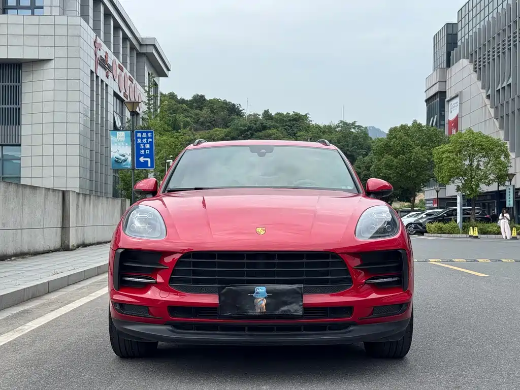 Porsche Macan 2019 — фото 2