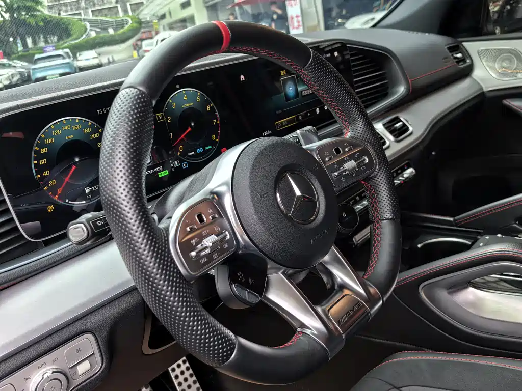 Mercedes-Benz GLE AMG 2021 — фото 13