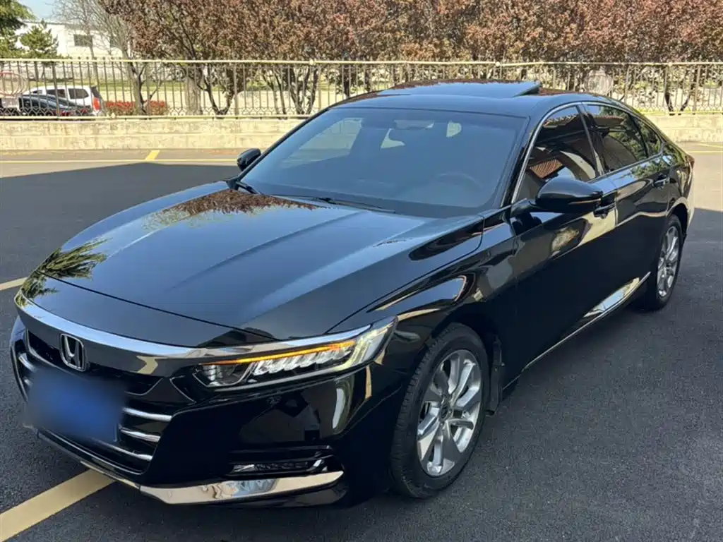 Honda Accord 2019 — фото 9