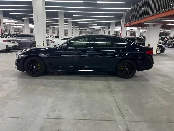 BMW 5 Series 2020