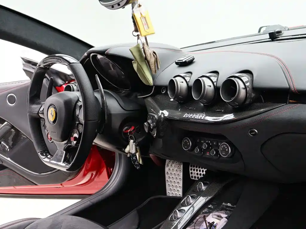 Ferrari F12berlinetta 2015 — фото 14