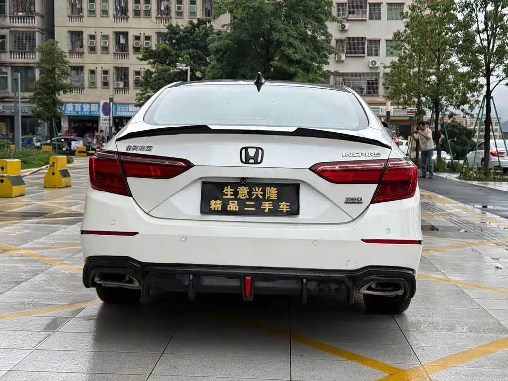 Honda Inspire 2019 — фото 14