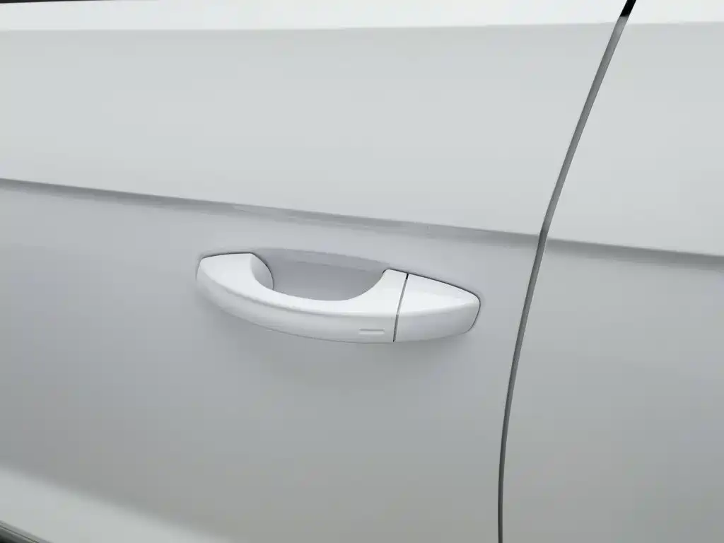 Volkswagen T-Roc 2021 — фото 18