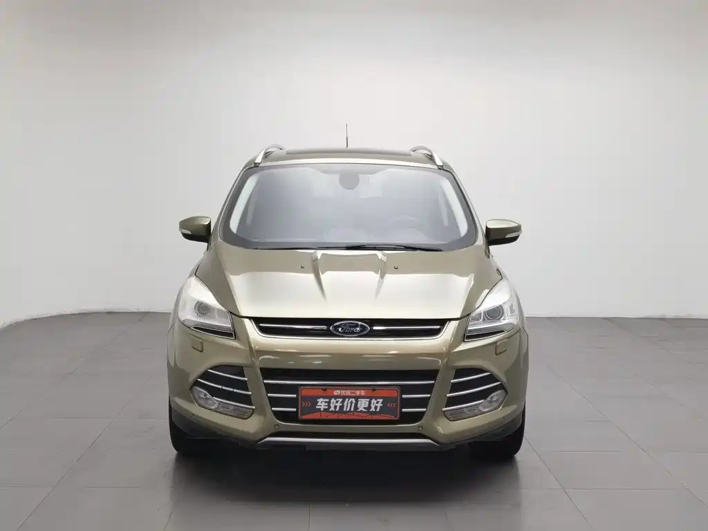 Ford Kuga 2014 — фото 3