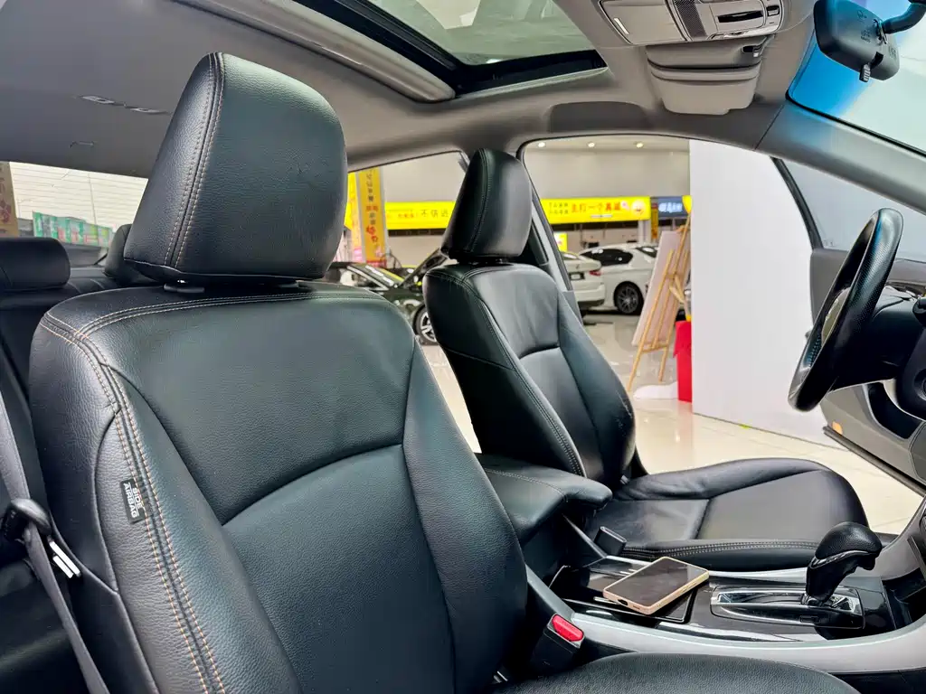 Honda Accord 2017 — фото 15