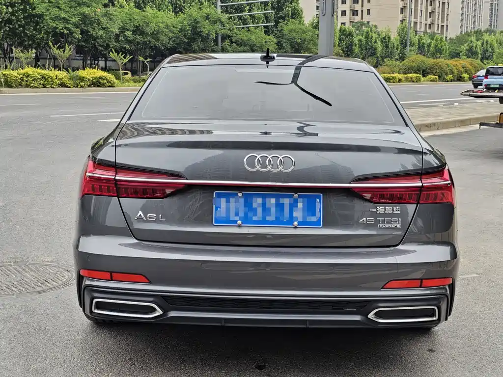 Audi A6L 2020