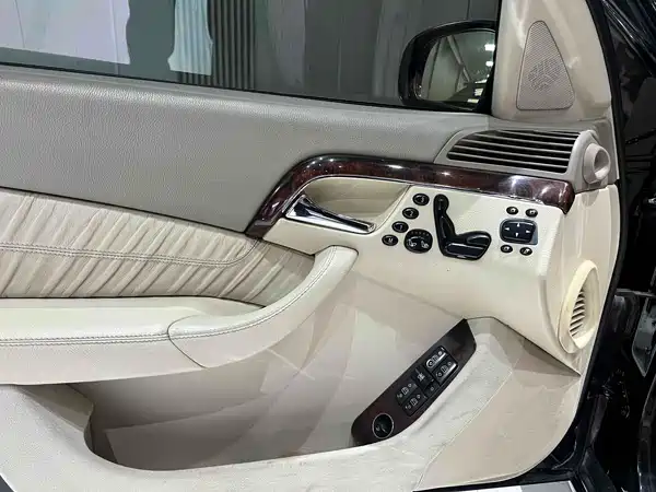 Mercedes-Benz S-Class 2004