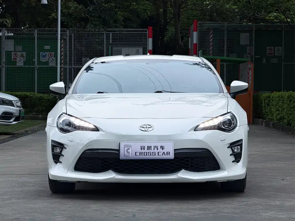 Toyota 86 2020 — фото 2