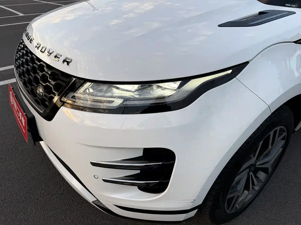 Land Rover Evoque 2022 — фото 22