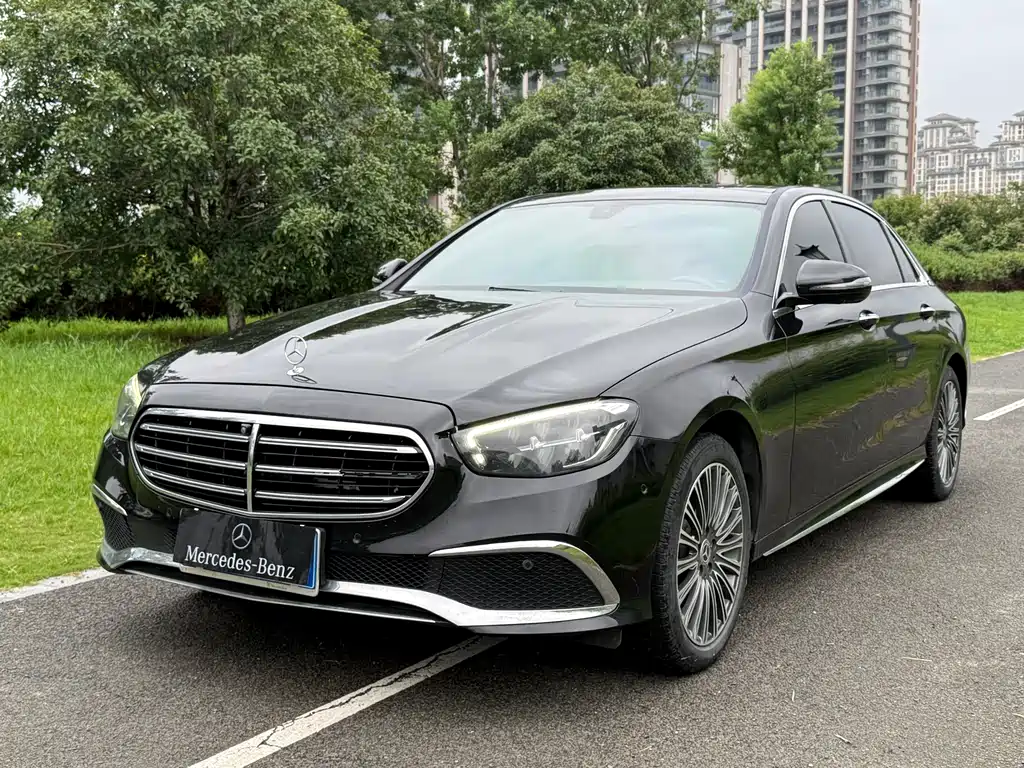 Mercedes-Benz E-Class 2021 — фото 1