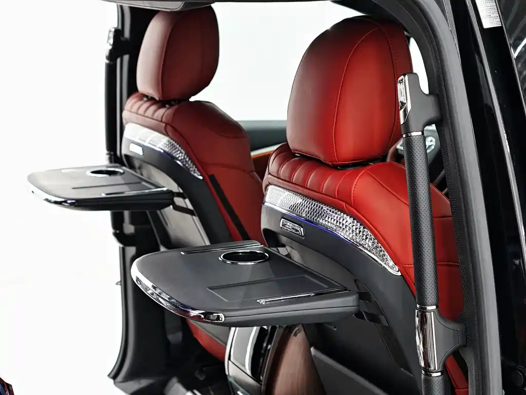 Toyota Granvia — фото 17