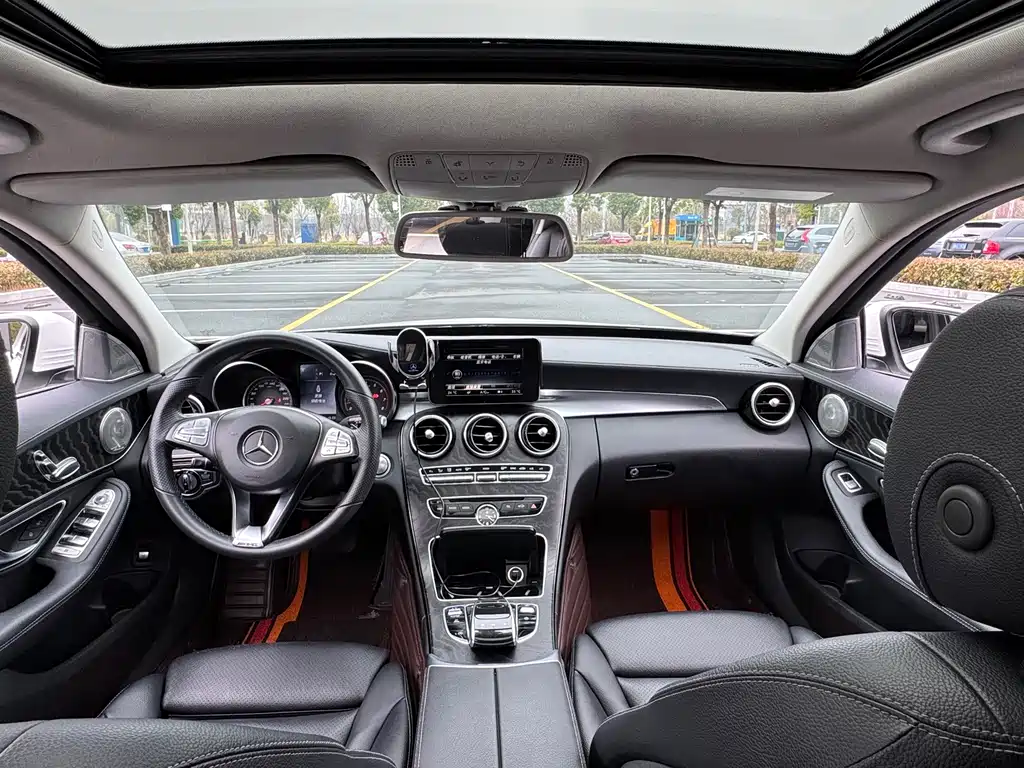 Mercedes-Benz C-Class 2016 — фото 9