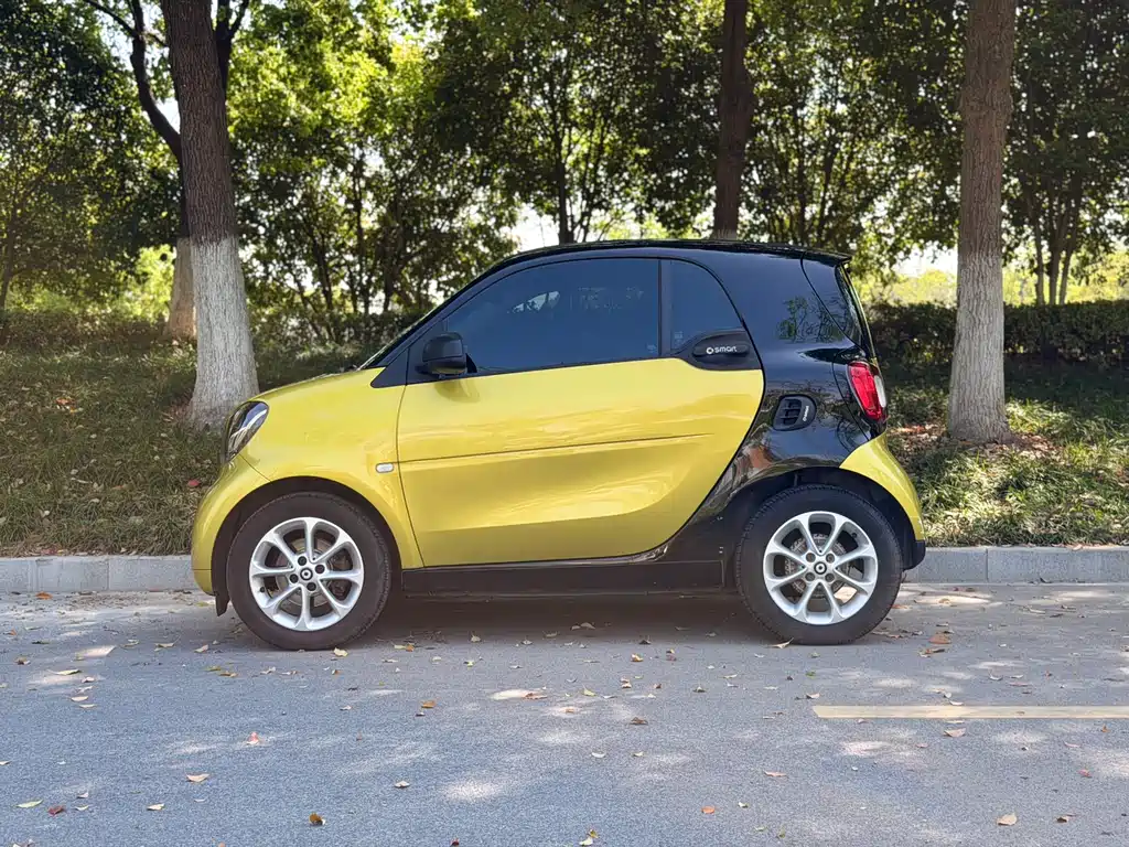 smart Fortwo 2018 — фото 7