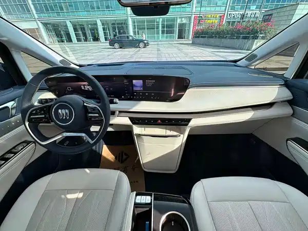Buick GL8 New Energy 2024