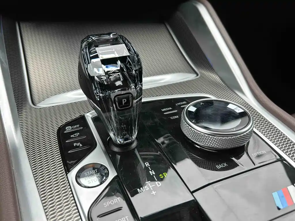 BMW X6 2022 — фото 10