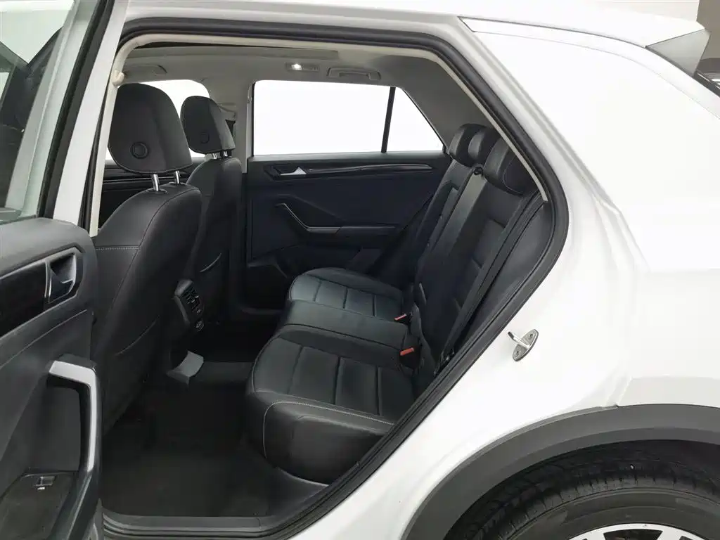 Volkswagen T-Roc 2019 — фото 15