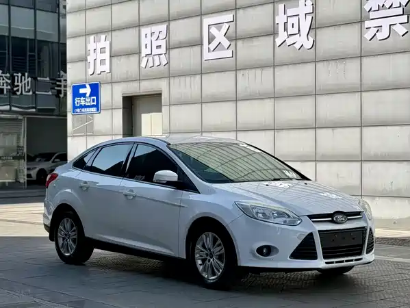 Ford Focus 2012