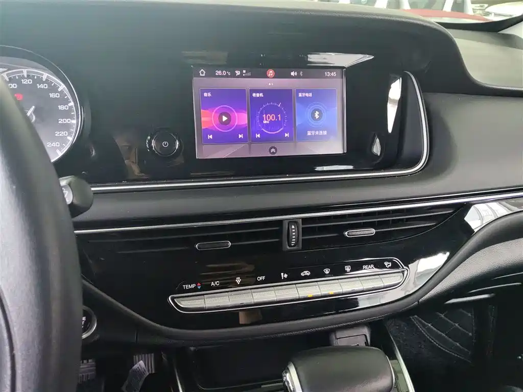 GAC Motor Trumpchi M6 2021 — фото 13