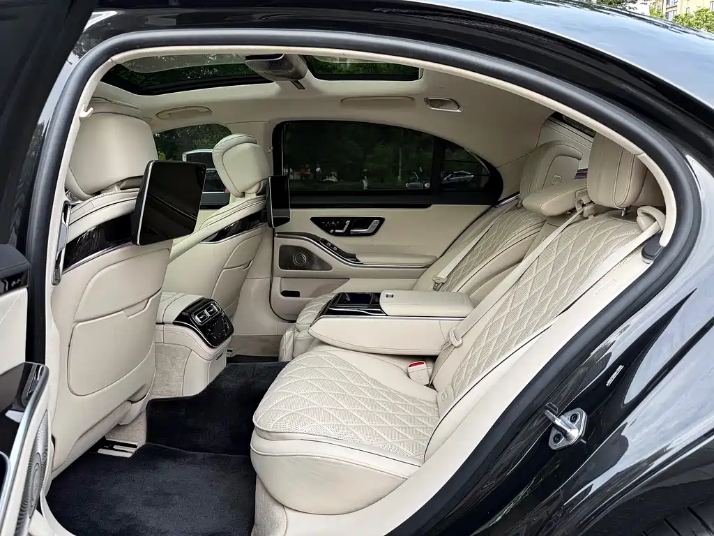 Mercedes-Benz S-Class 2024 — фото 14