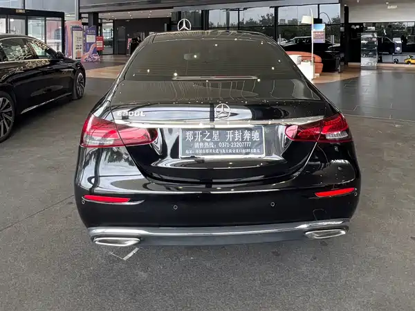 Mercedes-Benz E-Class 2022