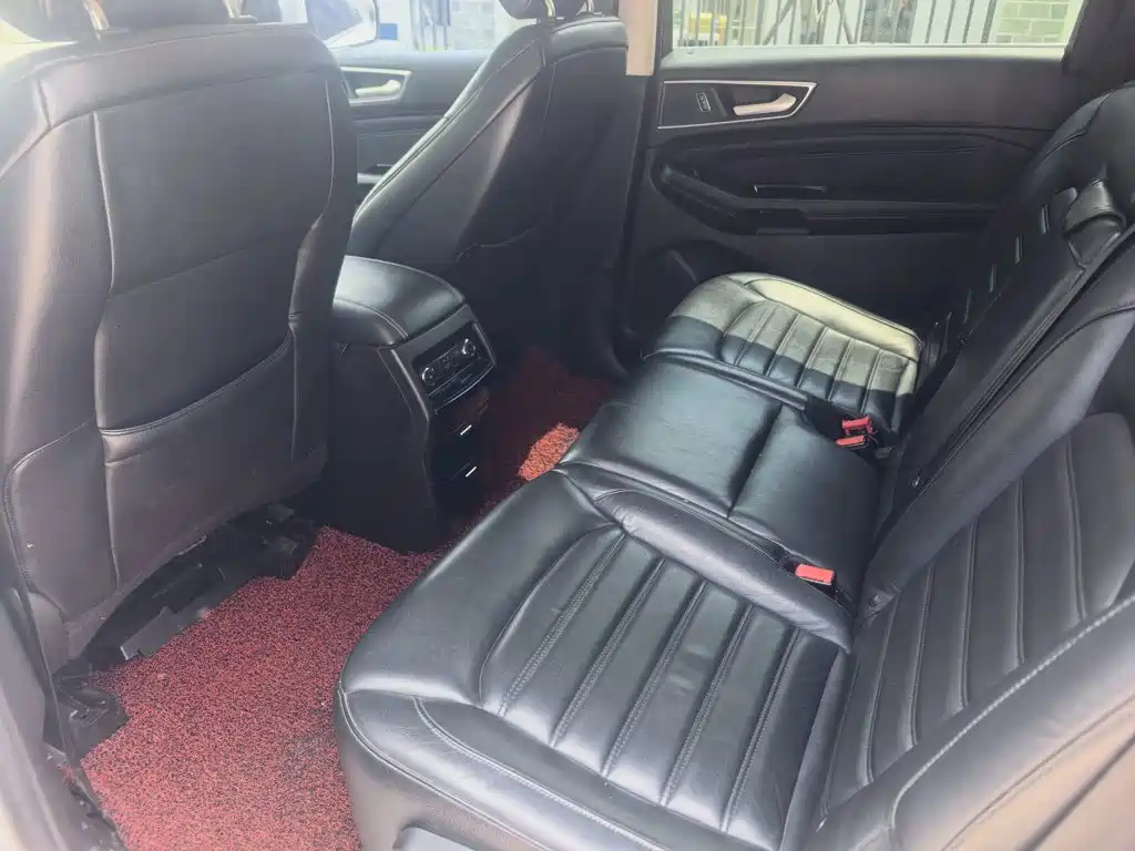 Ford Edge 2015 — фото 6