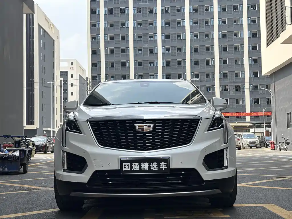 Cadillac XT5 2020 — фото 2