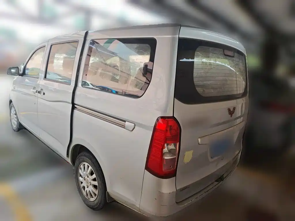 Wuling Rongguang V 2018 — фото 25