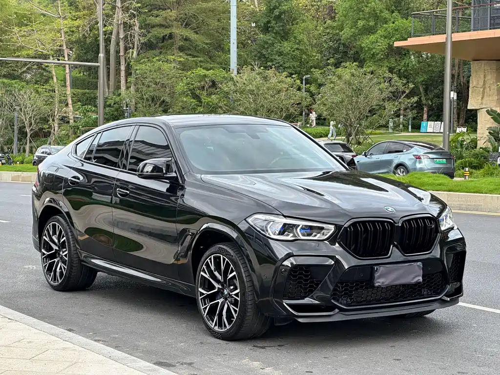 BMW X6 M 2022 — фото 3