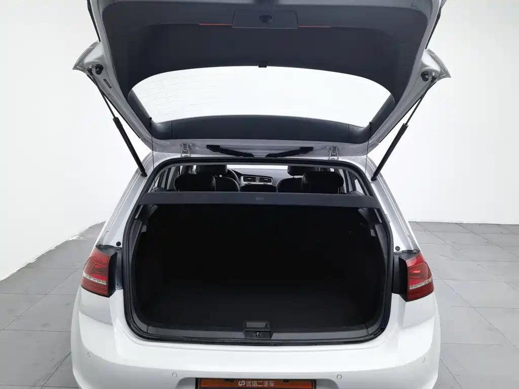 Volkswagen Golf 2015 — фото 16