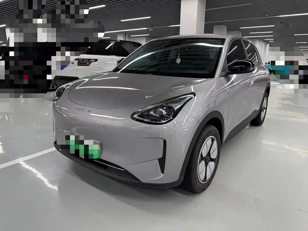 Geely Galaxy Starwish 2025 — фото 1