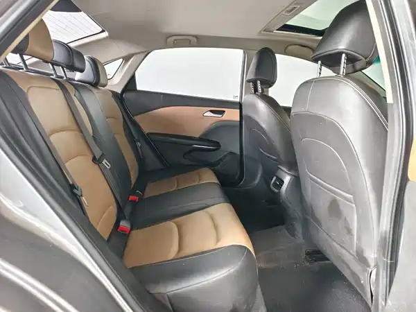 Chevrolet Monza 2022