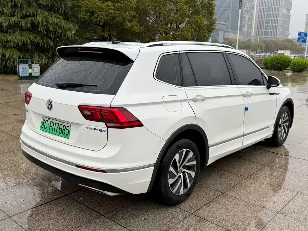 Volkswagen Tiguan L New Energy 2021 — фото 9