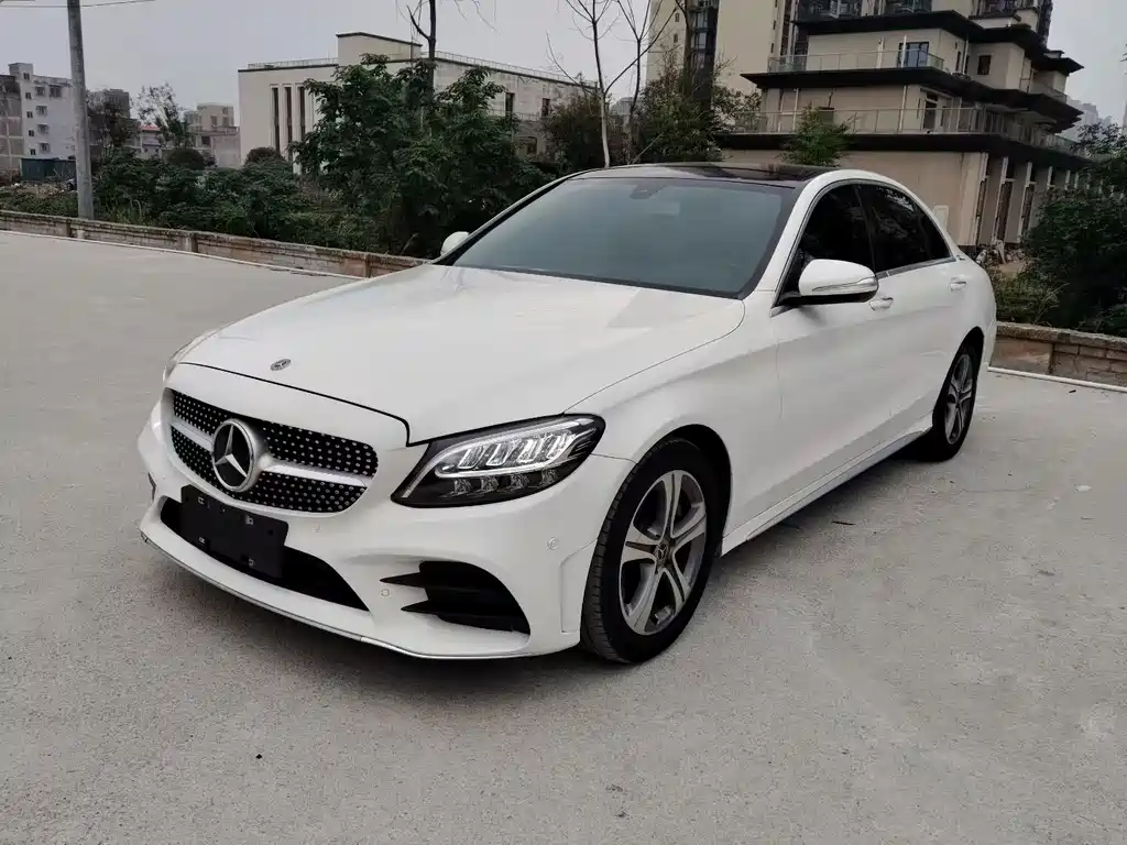Mercedes-Benz C-Class 2019 — фото 1
