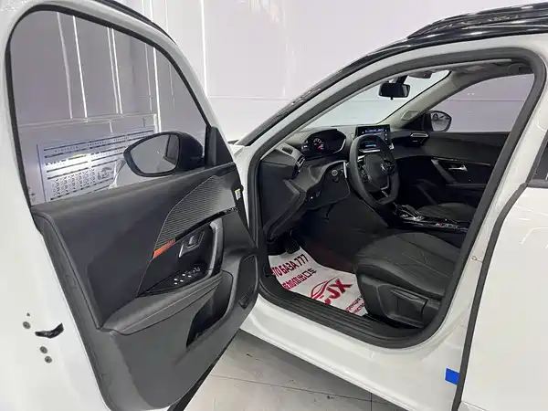 Peugeot 2008 2023