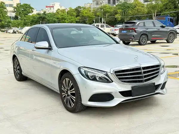 Mercedes-Benz C-Class 2017