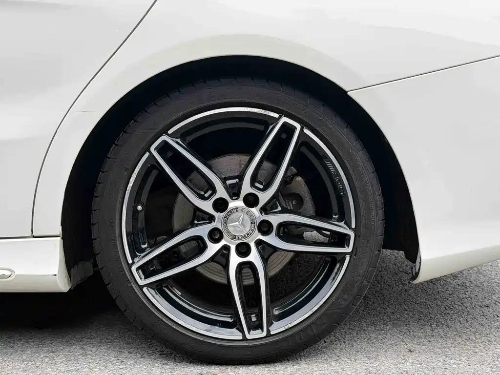 Mercedes-Benz CLA 2016 — фото 12