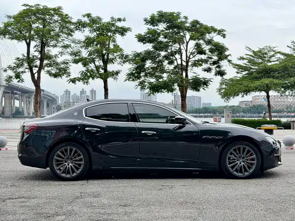 Maserati Ghibli 2019