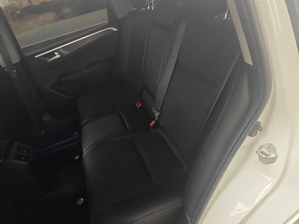 Honda Jade 2016 — фото 17